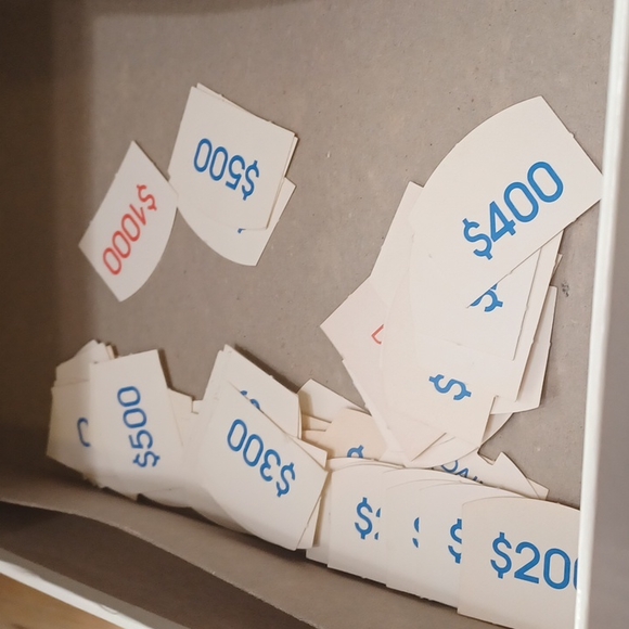 Vintage 1986 jeopardy board game - Picture 10 of 10